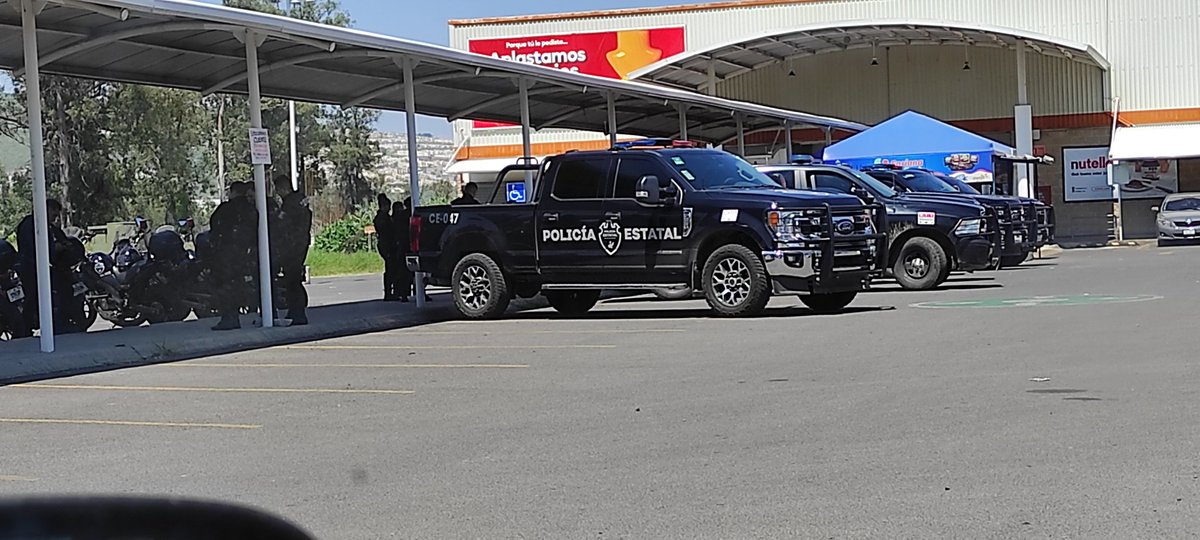 huguiwan tweet media