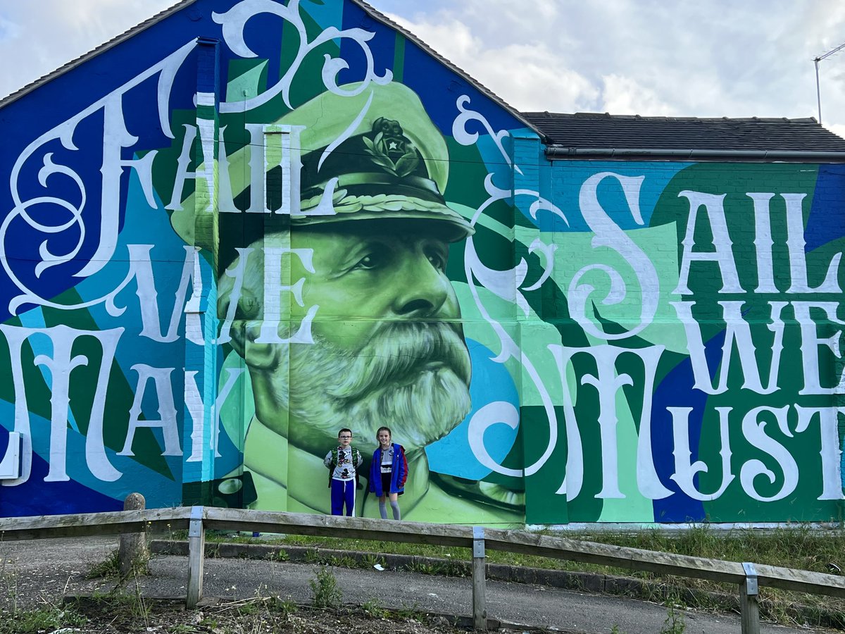 KLBewley's tweet photo. Beautiful 3D painting in Hanley … On Hope Street no less 🤷🏻‍♂️ #StreetArt https://t.co/pgFsznhHeh