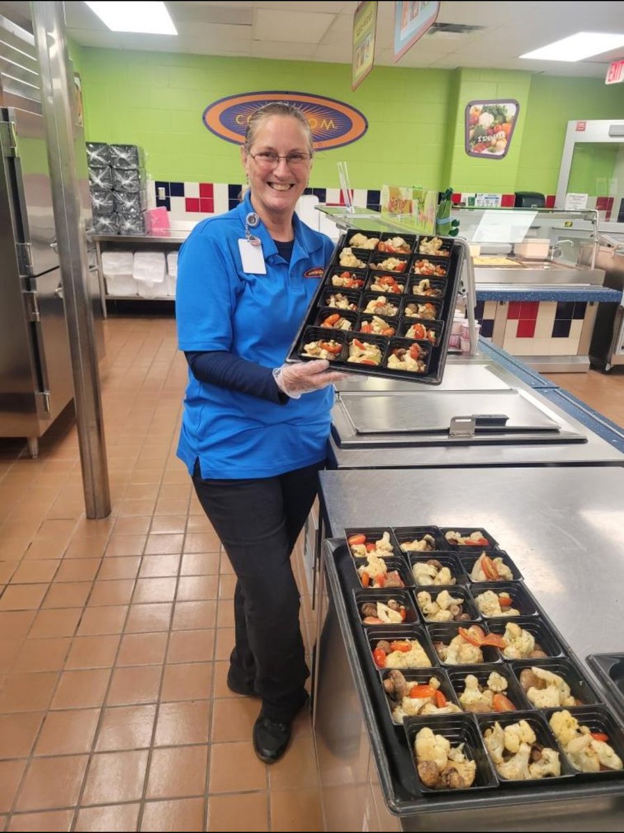 aldinecafe's tweet image. Farm to School was a hit at all Primary Campuses today! Our students tried a delightful mushroom medley featuring Texas-grown mushrooms, tomatoes, and cauliflower tossed in spices. 🍄🍅🍴The kids loved it! #becausekids #aldinerising #myaldine