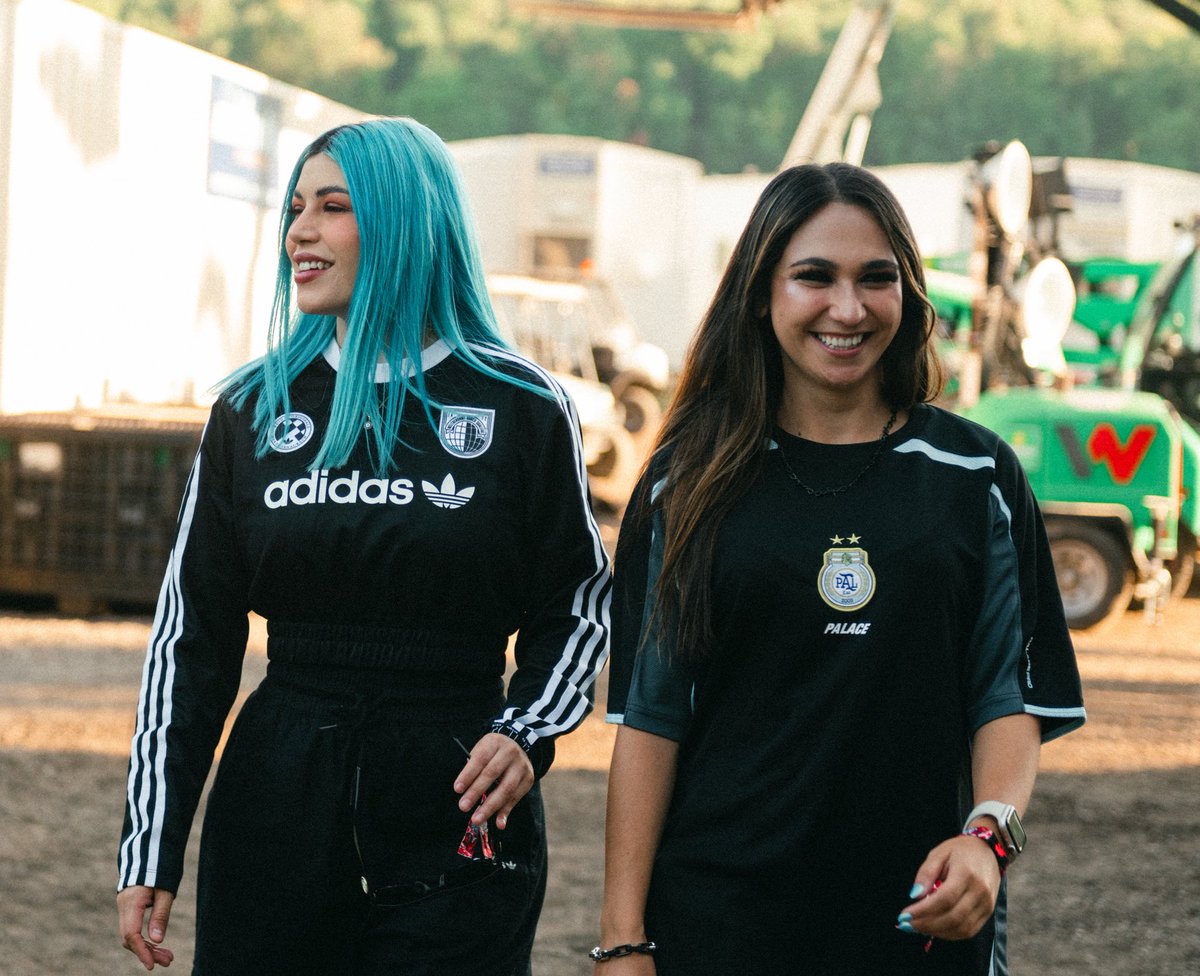 JessicaAudifred's tweet photo. On our way to do the biggest wall
Of death 👉👈 https://t.co/qHntTd4baB