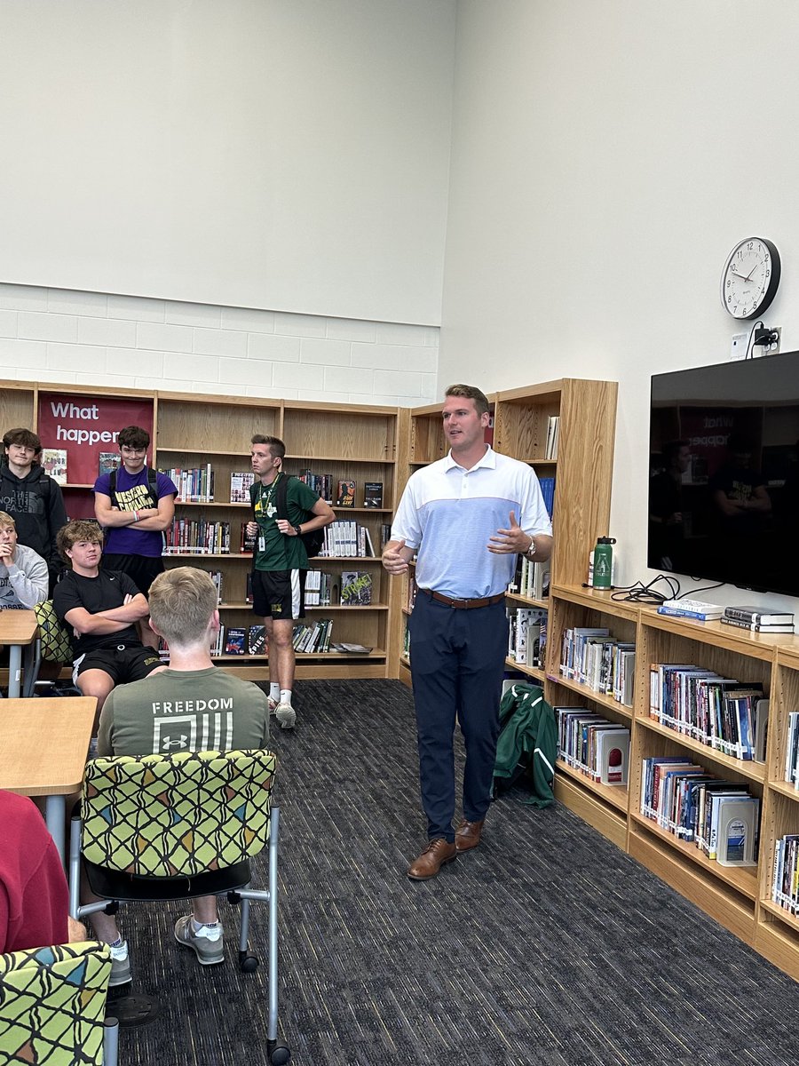 Apex Athletics tweet media