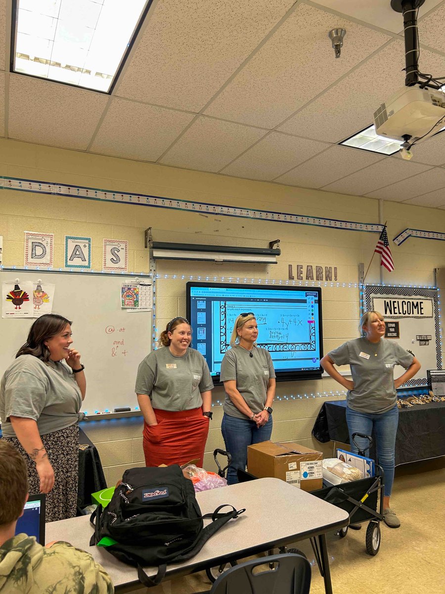 UTFCU's tweet photo. Spreading smiles one classroom at a time! πβ¨ The UTFCU Kindness Committee brought joy to Ms. Logue's classroom at Williamt Blount County High School!
#UTFCU #UTFederalCreditUnion #UTCUKindnessCommittee #SponsorAClassroom #KnoxvilleTN #BlountCountySchools #CommunityMatters https://t.co/zH9kFeiKAB
