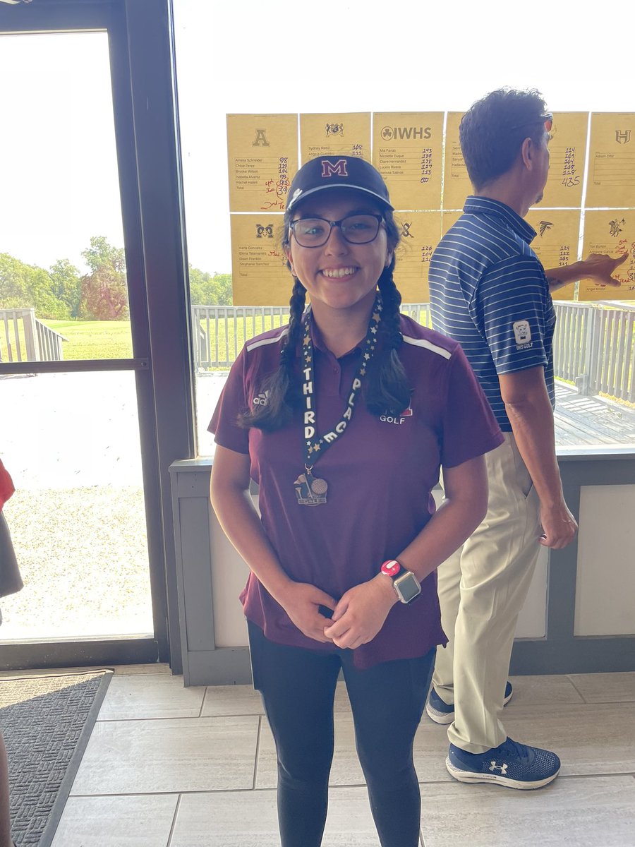 Good job Lady Rams!! All represented today at Willow Springs in their first tournament of the year. Congratulations to Elena Talamantes finishing third overall in the Alamo City Series!!!