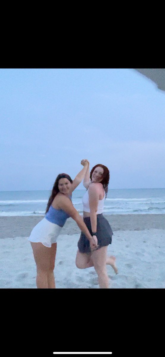 Happy 18th birthday to my best friend <a href="/Rachell2023/">Rachel Lawson</a> Can’t wait to see you Sunday!