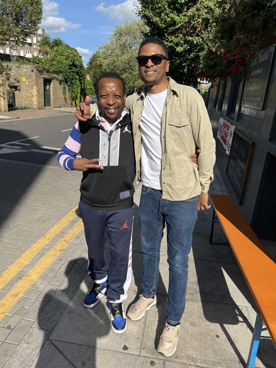 Xamount Bigup @staggasays  What do you know about Dj Wavy Ed aka Dj Eddie Ed! What do you know about Club 585, Nightshift, Visions, Cameo &amp; Club Hollywood? Last time I saw this man was in NYC, in '03!