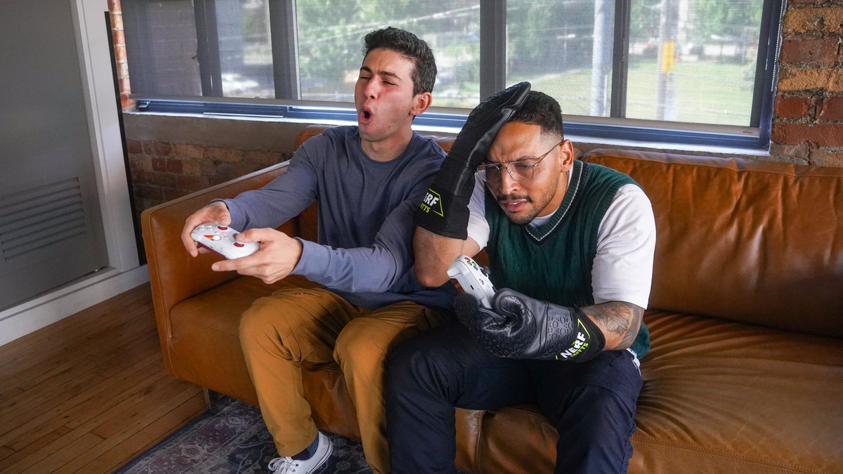 XboxCanada's tweet photo. Patch your OP friends like never before with Nerf Mitts:

The easy way to balance games IRL!

Tag a friend below that needs to get nerfed 👇 https://t.co/rS0QX2txly