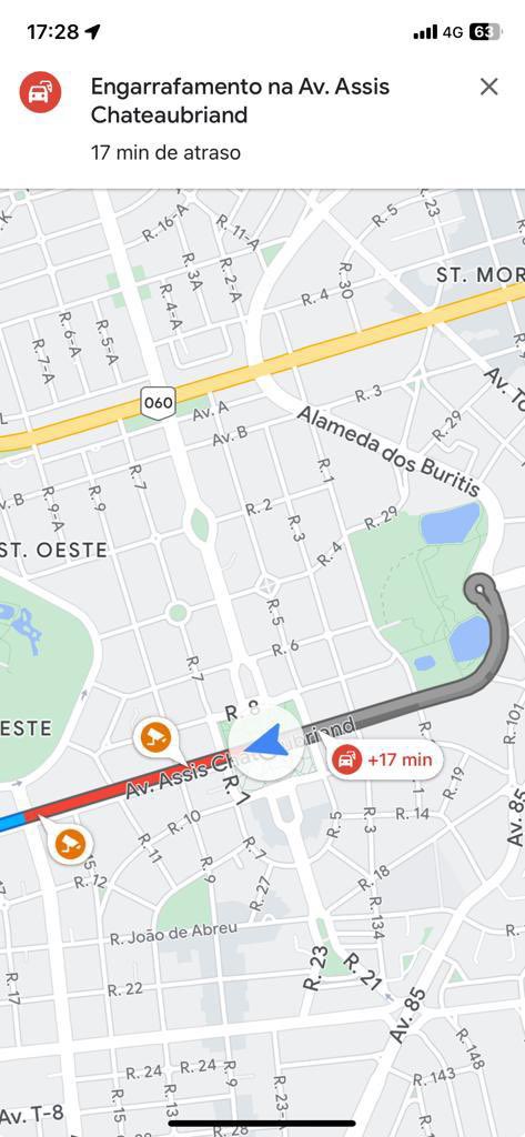 Oi <a href="/rogerioodacruz/">Rogério Cruz</a> e @prefeituradegyn ja tentaram passar na T7 praça tamandaré ultimamente?? Do começo da praça até o bradesco, ja gastei 16 minutos. Ceis nao tem vergonha nao? Essa eh a cidade inteligente? Cidade verde?