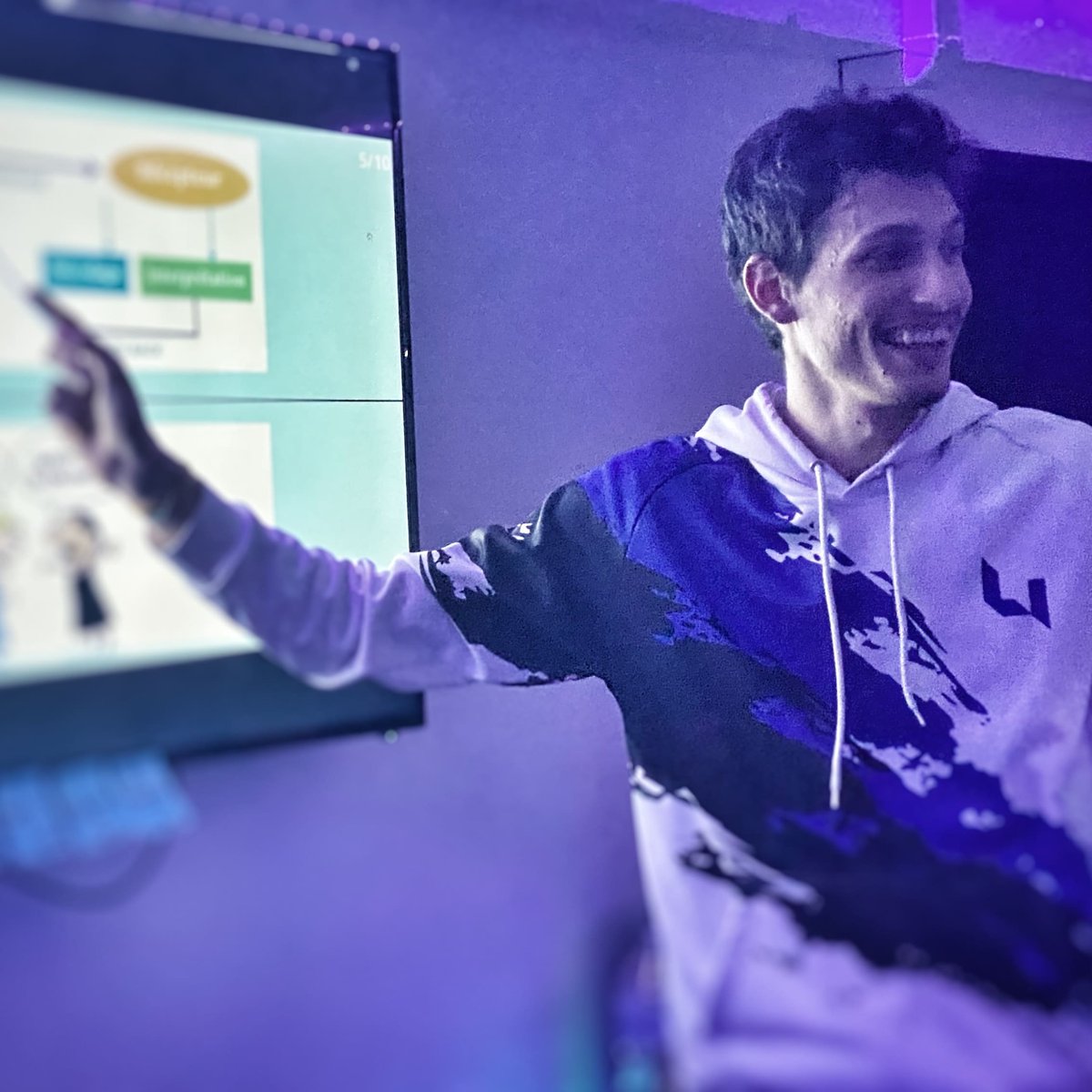 KoniiW ♤🐼 tweet media