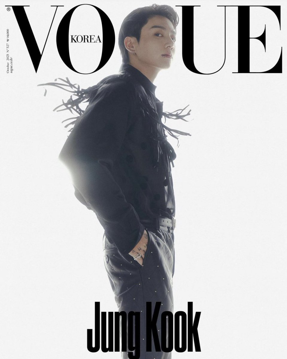 PTARMYBASE's tweet photo. MAIS UM MARCO PARA PORTUGAL! 🤍🇵🇹

A blusa que o JungKook usou na sessão fotográfica para a Vogue Korea é MADE IN PORTUGAL! Ao que se consta foi costurada apenas um modelo exclusivo para um trabalho da vogue e foi feito em Paços de Ferreira! 

#BTS @BTS_twt https://t.co/ni4IHQm4cA