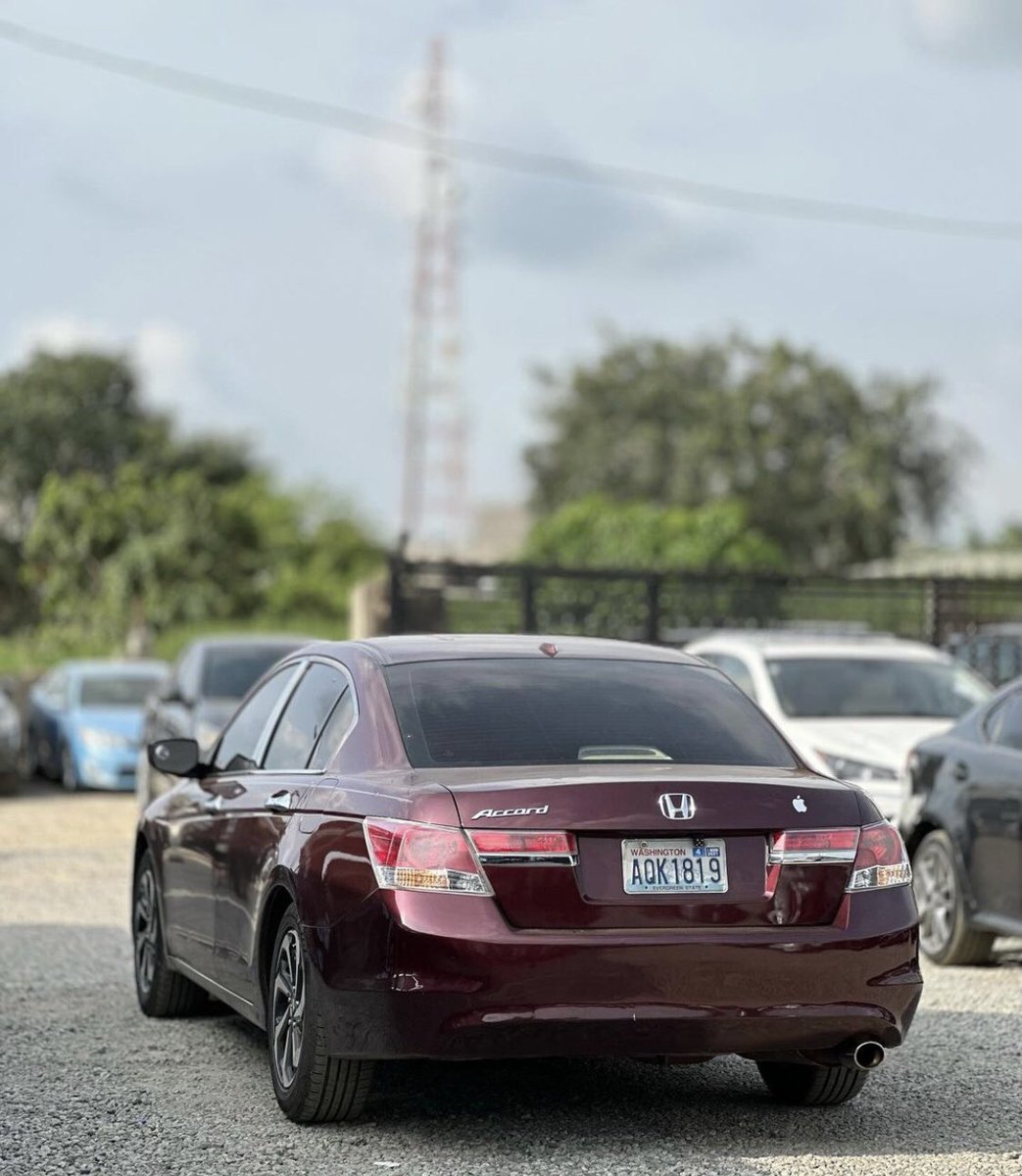Automall_ng's tweet image. Honda Accord 2010 Model
Price:3.5m
Duty: paid 
Location: Abuja 
#CBNGOVERNOR #NairaMarley #Maliandniger #SamLarry 
@__yellows @saamaccido_ @Mvnaaa___ @___Bils @hayateey1 @miss_ayshatou @_hafsat_paki @MSIngawa @moderate_ustaz @Waspapping_ @alamin_ghost @Kha_dee_ja_tou Retweet 🙏