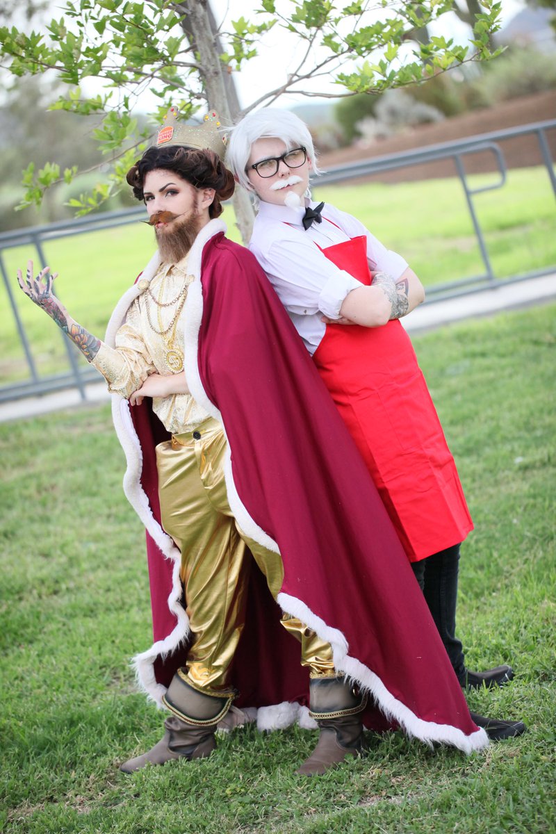 LarpLikeRae's tweet photo. “Have it your way” 😉❤️ -Burger King please sponsor me. 
@BurgerKing #burgerking #burgerkingcosplay #burgerkingcos #fastfood #fastfoodcosplay https://t.co/JoE07G6Vyy