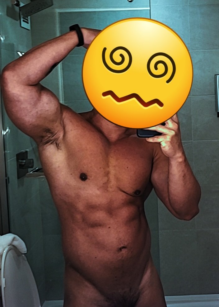 brockfitt's tweet photo. @Kentfitness01 Teach me your ways https://t.co/J4RypbQiQu