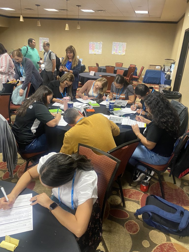 CarmenChavira16's tweet photo. Amplifying our impact with teams and PLC at work…and enjoying Cane’s of course ☺️ #dedicatededucators🧡@FORtheValley_DM @YMRebels @DannyBustos14 @JMacias_CI @CMBJJBSLB https://t.co/JG60jdHJn5