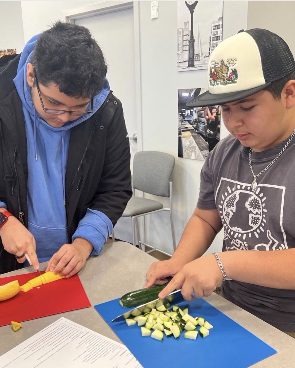 Donate today to a great cause! @DrJacobMirsky and his team are riding to expand the food pantry and teaching at MGH Revere! Check out their  fundraising page - ride.threesquaresne.org/team/499758