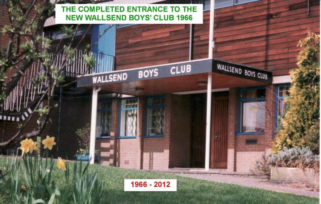 reucra8's tweet photo. Wallsend Boys Club developed Shearer Beardsley Alan Thompson Carrick Fraser Forster (England)

Steve Bruce Neil McDonald, Brian Laws Lee Clark Steve Watson Robbie Elliott Paul Stephenson Ian Bogie Eric Steele + many more pros 
6 minute games winner stays on + pool &amp; table tennis https://t.co/CXYJEqLVl4