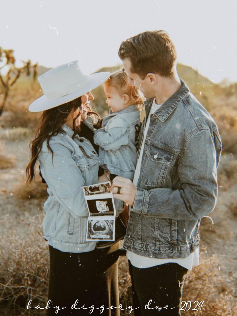 someone's being promoted to big sister!

𝗐𝖾’𝗋𝖾 𝖾𝗑𝗉𝖾𝖼𝗍𝗂𝗇𝗀 𝖻𝖺𝖻𝗒 #𝟤 
      <a href="/cabiriahogws/">cabi ☾</a> 💛