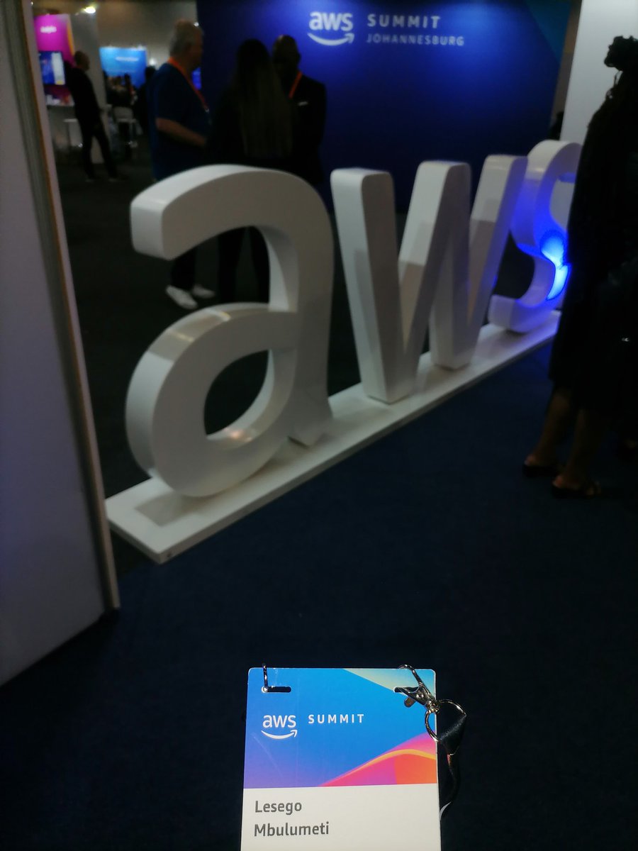 leseqombulumeti's tweet image. #AwsSummit2023 #awscloud #datascience #devOps #SoftwareDeveloper @awscloud @awssummit