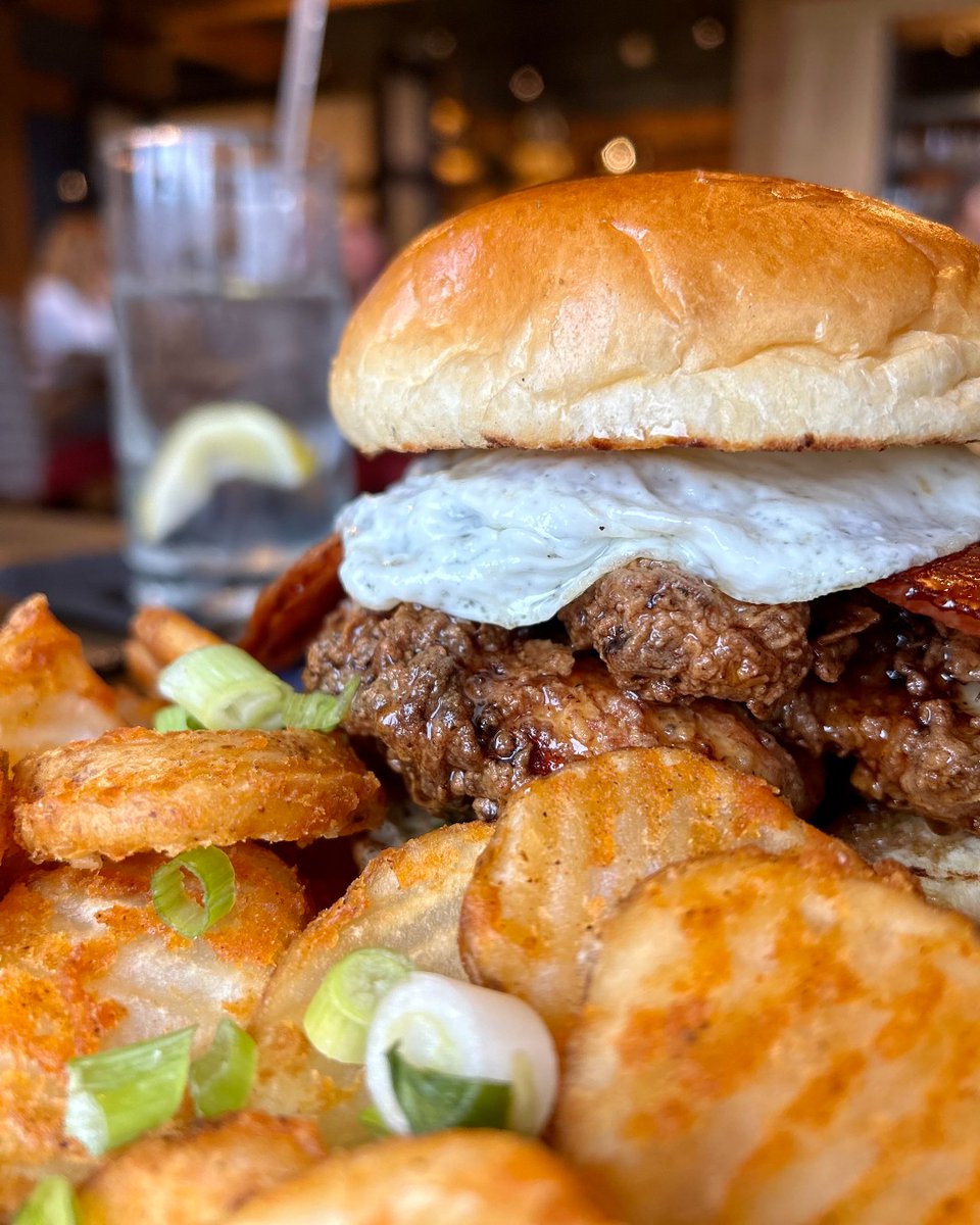 JACKThistledown's tweet photo. today is #BetterBreakfastDay, which is supposed to bring awareness to healthier breakfast options...

but, when your Sunday Brunch menu has a hot honey chicken sandwich w/bacon &amp; a fried egg, surrounded by MCG fries, your definition of #betterbreakfast is skewed 🤤 https://t.co/2l7ttvaJNu