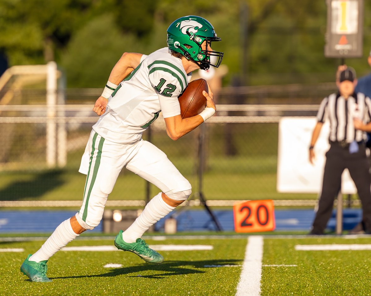 Prep Notebook: <a href="/novifootball/">Novi Football</a> flying under the radar in ‘The Six;’ <a href="/AvondaleSports/">Yellow Jackets</a>' Meyer named Lions Coach of Week >> bit.ly/3ZvMyYa