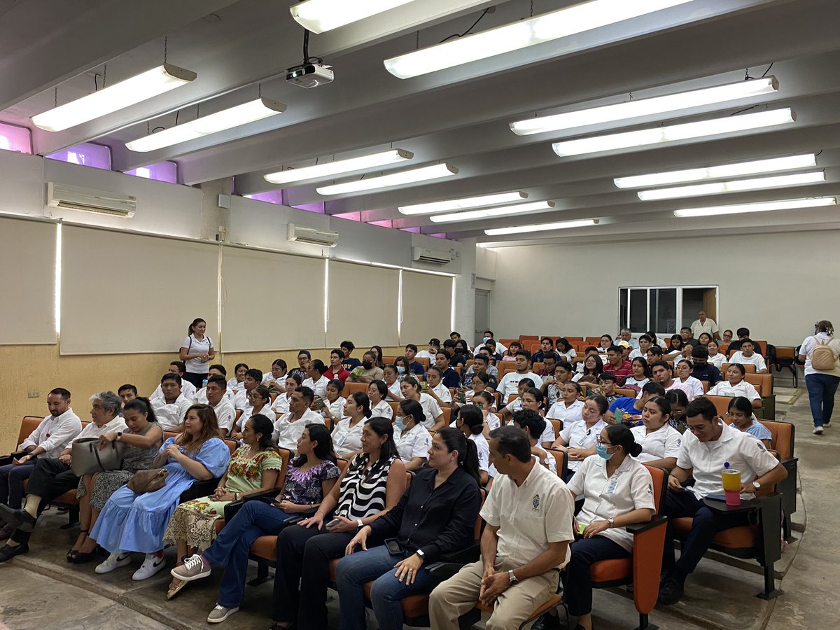 Inaip's tweet image. Culminando la actividad #Elpoderdelainformación con los estudiantes de la Unidad Multidisciplinaria de la UADY Tizimín. Fortaleciendo el derecho de acceso a la información pública en la comunidad estudiantil.