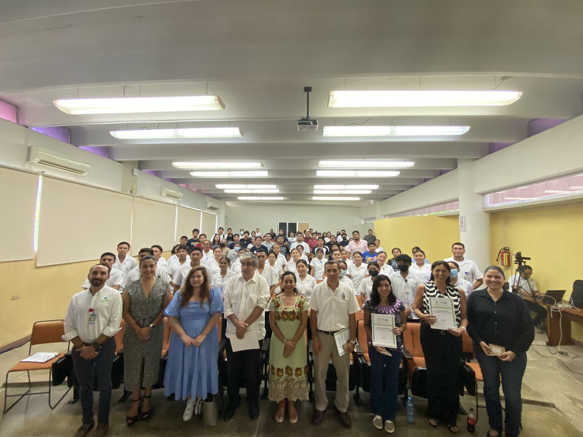 Inaip's tweet image. Culminando la actividad #Elpoderdelainformación con los estudiantes de la Unidad Multidisciplinaria de la UADY Tizimín. Fortaleciendo el derecho de acceso a la información pública en la comunidad estudiantil.