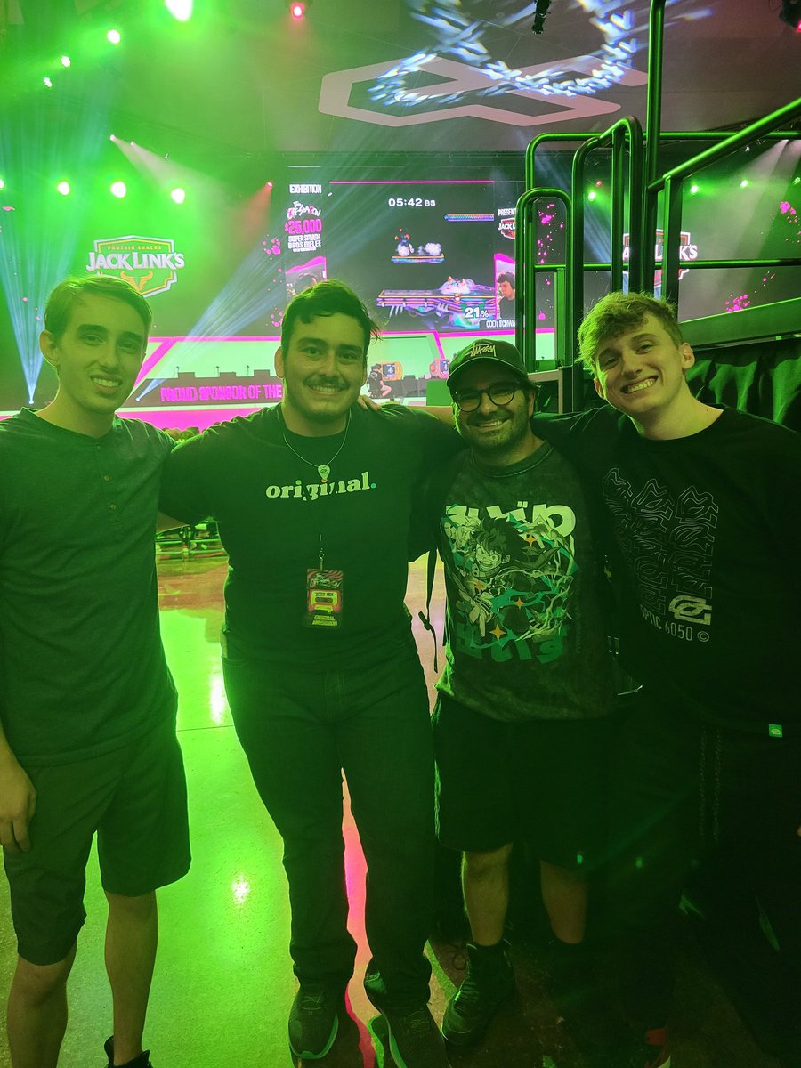 Dylan • United tweet media