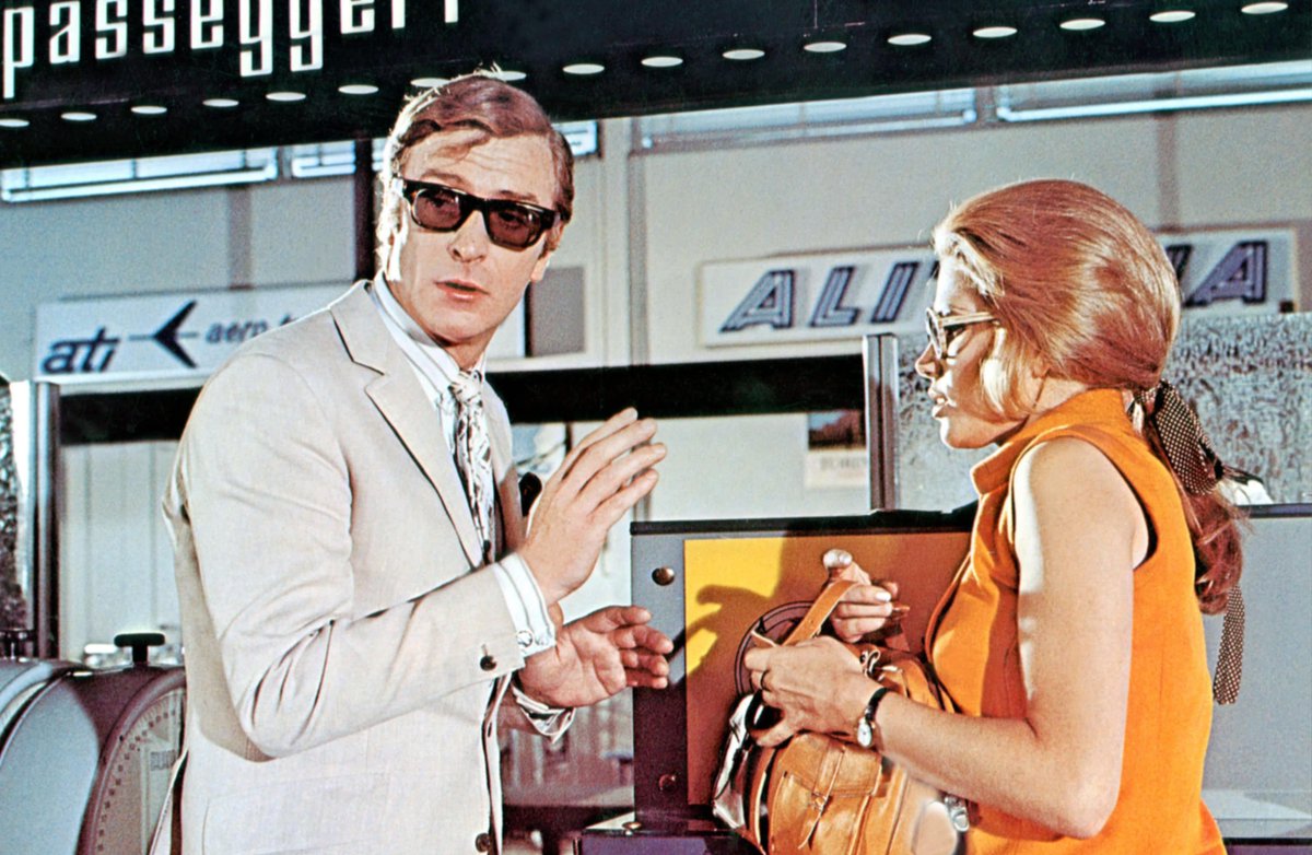 Ginnie_SP's tweet photo. We recently learned that Michael Caine was kind of retiring. That doesn't prevent us from watching his films, such as The Italian Job that I just reviewed on my blog for the Rule Britannia Blogathon hosted by @mercurie80!
https://t.co/khmJca2qai
#MichaelCain #cinema #British https://t.co/WrvDbxs45U
