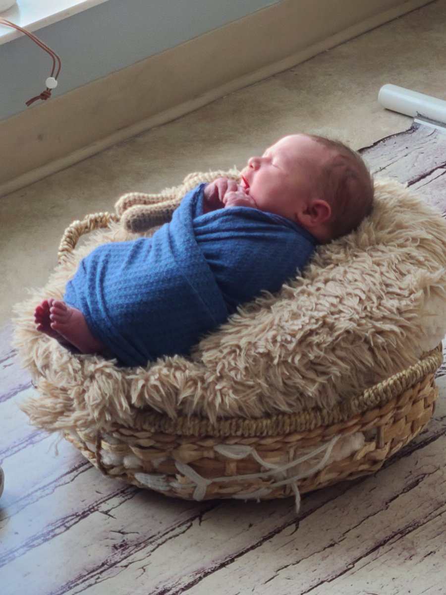 MMyelomaLiving's tweet photo. Meet Wyatt Michael Lenoir. came a week earlier than expected, but I finally got my boy. Baby #5. Doing awesome, and so is mom. 1 happy dad!! #MMliving https://t.co/rJAue6sMwg