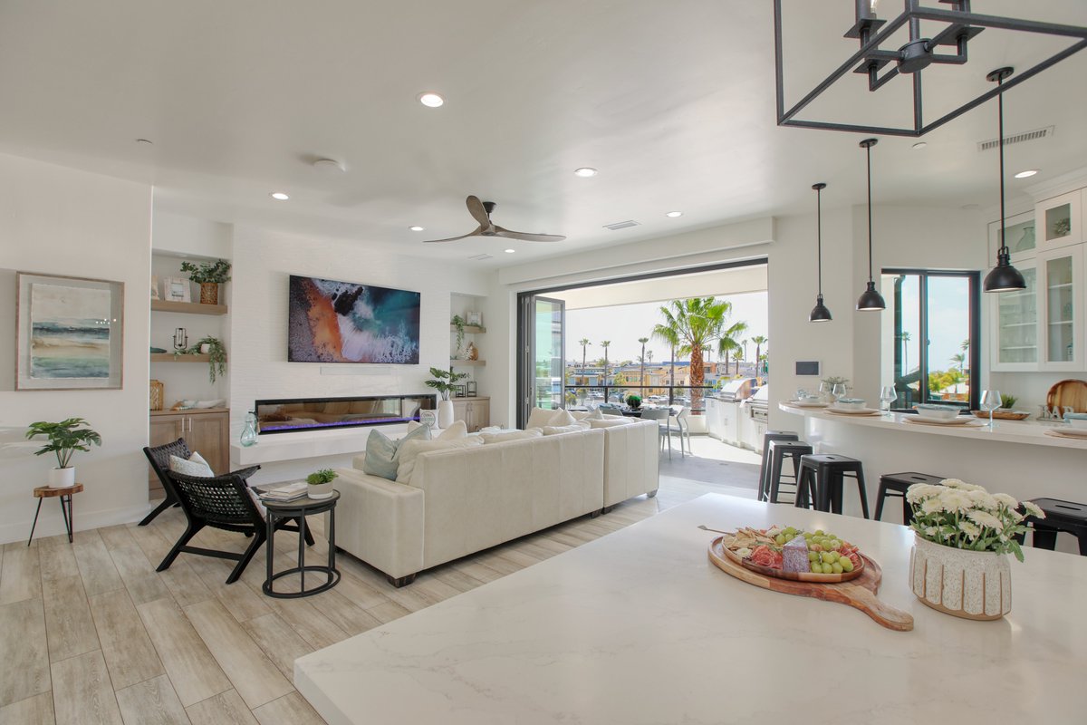 CobbosBH's tweet image. Our rental is wheelchair accessible to the main entertaining areas of the house, and one master bedroom has been built out to accommodate a wheelchair.

#wheelchairaccessible #disabledaccess #vacationrental #avilabeach #slo