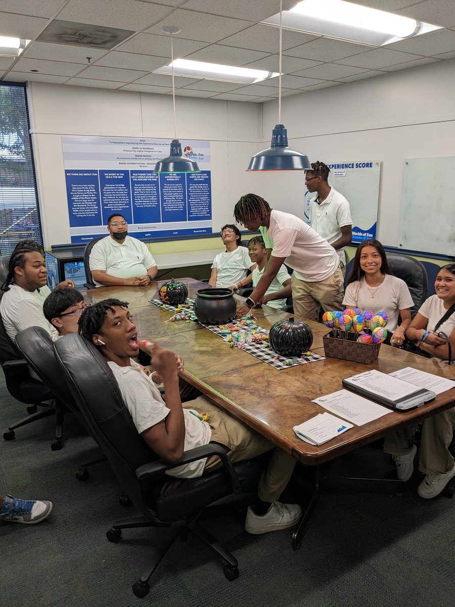 Thank you <a href="/worldsoffun/">Worlds of Fun</a> for the opportunity to work and earn money for our program.

All-American Academic Program student athletes did a great job!! 

<a href="/WyandotteHigh/">Wyandotte High School</a> 
<a href="/EdToEdu/">Sheyvette Dinkens</a>