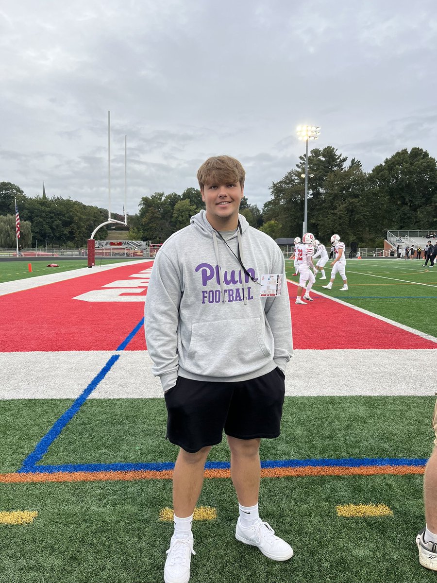 NathanielKondas's tweet photo. Had a great time at @GCC_FB night game last night. Thank you @CoachBaney and @CoachDiDonato for having me up and sharing your vision. https://t.co/6aIOD8mo1I