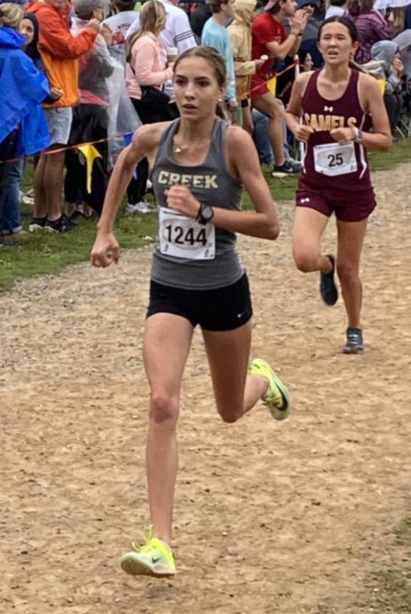 bearstrack_xc's tweet photo. This young lady just gets better and better. In a field of 338, freshman Aylynn Gaedtke took 53rd for a new personal best of 21:28.52 @ Hare &amp; Hounds yesterday. https://t.co/u9ORz0ZrPV