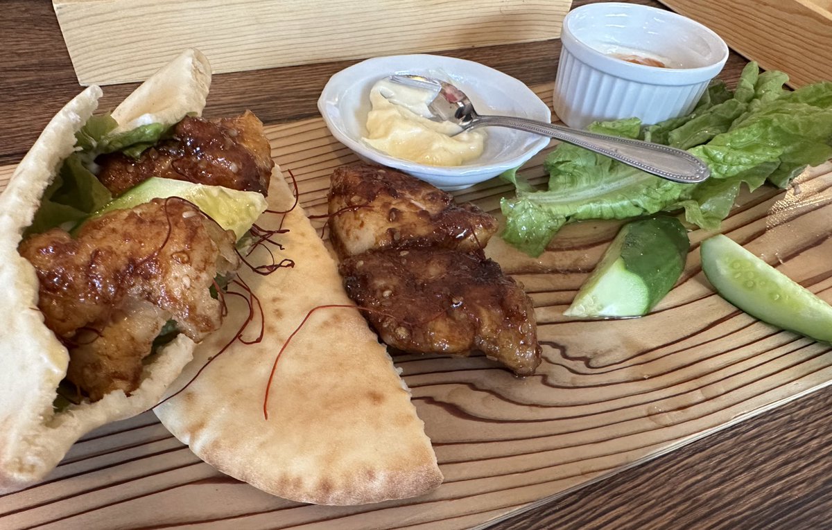 shootingstarNS's tweet image. 昨日は川西でお気に入りのお店に行けました🤗

いつも優しく美味しく癒やしの場所です🍀

MIX　CAFEさんぜひ😊

昨日はこちらのランチを😋

#MIXCAFE