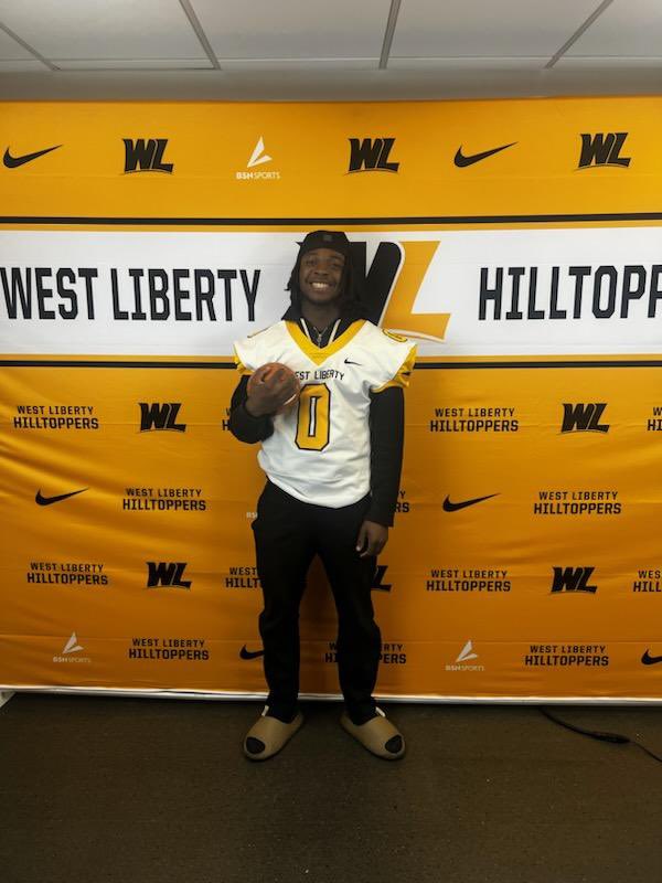 Great day yesterday for Heights players visiting colleges. <a href="/rlyquise/">Marquise Davis</a> <a href="/hen_perrymond/">Henry Perrymond</a> <a href="/StubbsJayquan/">Jayquan Stubbs</a> <a href="/EmereAtkins3/">E’mere(Hollywood) Atkins</a> <a href="/_JohnGordon3/">John Gordon Jr</a> <a href="/alb15rtt/">Albert green jr</a> <a href="/LakesAmmaarr/">AL4</a> <a href="/_Khi216/">Mekhi Webb</a> <a href="/realball4dad/">Jeff Ward</a> <a href="/MacStephens/">Mac Stephens</a> #TheBluePrint