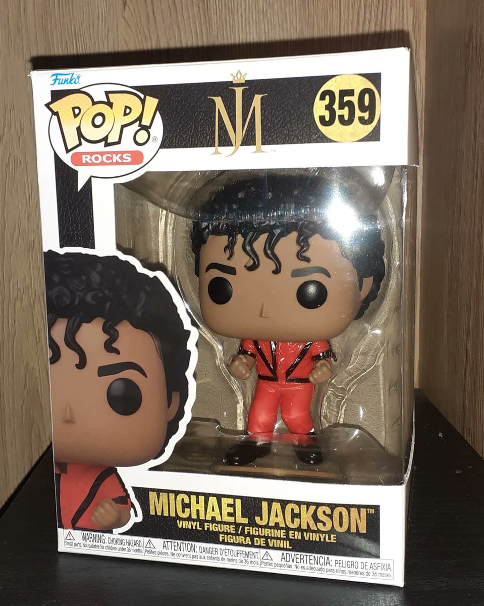 anjeetjackson's tweet image. About yesterday? Birthday girl! 
🎉🎂🎊🎁
Thank you for all birthday wishes 
You rock! 💖💐🌸
-
-
-
#michaeljackson #kingofpop #mj4ever #michaeljacksonfan #mjj #michaeljacksondance #thekingofpop #photoshoot #moonwalkers #moonwalker #moonwalk #historytour #dangeroustour…