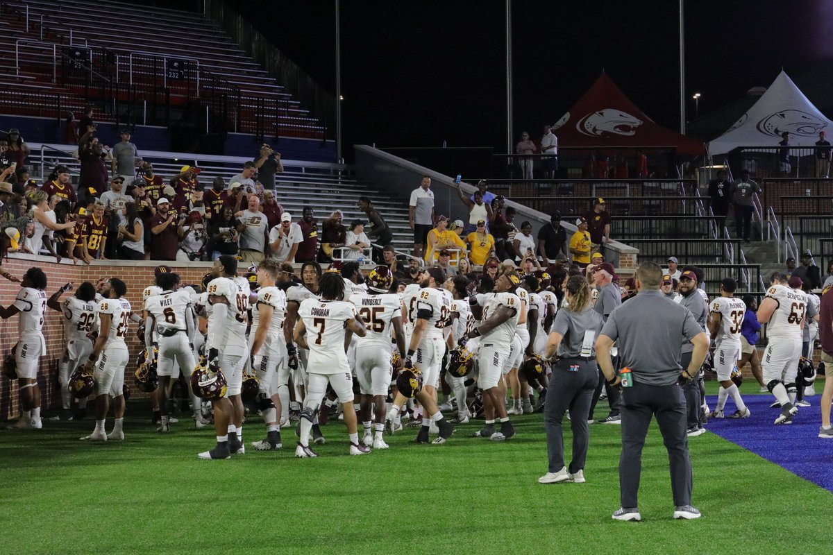 CMU Football Video (@cmufbvid) on Twitter photo 