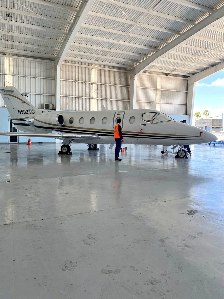 LVillagran23's tweet photo. Es un orgullo para nosotros poder notificarles que ya contamos con la acreditación AFAC (Agencia Federal de Aeronáutica Civil) para poder ofrecer servicios de #SeguridadPrivada en aeropuertos.
@GRUDICOM https://t.co/Fv19WleYmr
