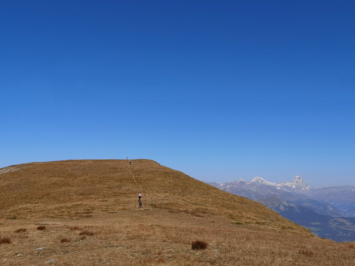 #oggiilcieloèblutrail salendo al #montcorquet #saintmarcel #valledaosta #aostavalley