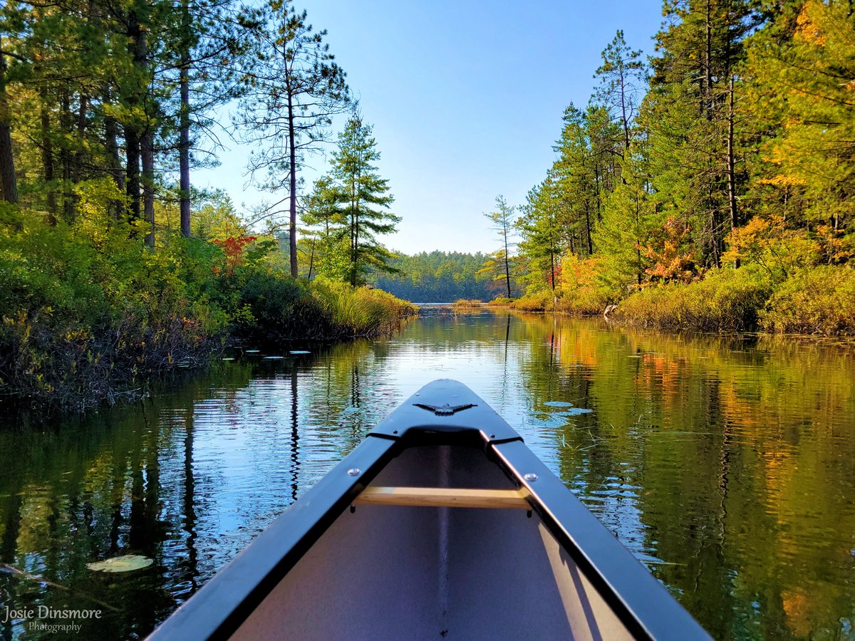 I enjoyed a beautiful first day of fall paddle yesterday on Long Lake!

📍 Samuel de Champlain Provincial Park, Ontario.

#findyourselfhere #fallcolours #DiscoverON #ShareYourWeather #ontarioparks