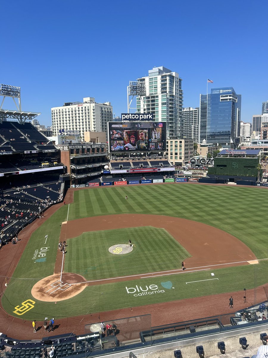 cam_benoit's tweet photo. Game 79. The last padres home game of the year. Bittersweet https://t.co/sgAEiSBCFC