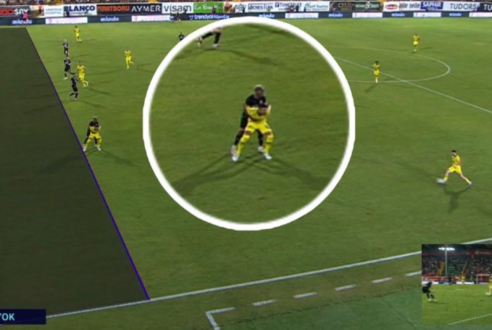 PerezGs1905's tweet photo. Ülke futboluna Ali Koç mu yön veriyor ? 

#FeneriKollayanVAR https://t.co/VtaIXN4pNI