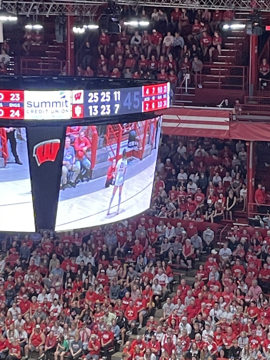 🟥⬜️ Supporting Wisconsin Women’s Volleyball Team...and...Luca Fickell #8 @ Indiana. #OnWisconsin #BadgerNation