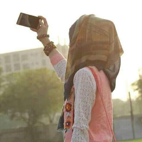 Tanoli10075345's tweet photo. وَصَوَّرَكُمْ فَأَحْسَنَ صُوَرَكُم○♥️✅
اور اُس نے تمہاری صورت بنائی۔ اور کیا ہی خوبصورت بنائی۔۔۔!!  🥀 https://t.co/dX6rNDNiJg