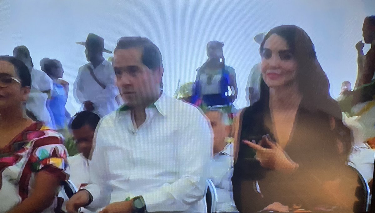 juanitabanana71's tweet photo. Los pinches vividores del @partidoverdemex paleros, sabían que con el @PRI_Nacional se les acababa la chiche. Esperemos que no les cuaje para el 2024 y se vayan al basurero de la historia 😂!!Se les olvida que en 2018  mandaban a la chingada a @PartidoMorenaMx @LagarrapataS22 https://t.co/9QY8423hrZ
