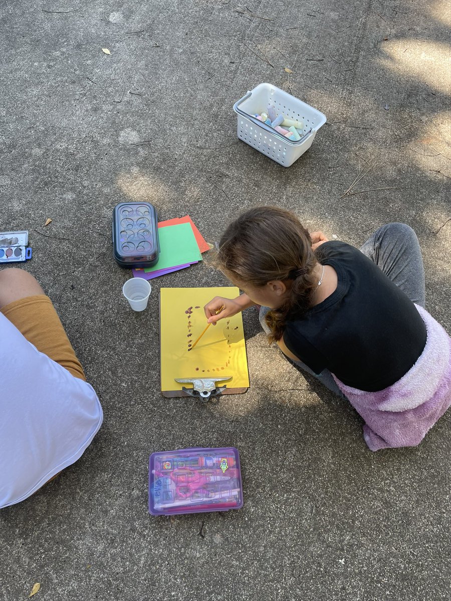 MaddenClass's tweet photo. Enjoyed some fresh air while completing a project.
#fweslearningbyheart https://t.co/2MIeJ7FT9c