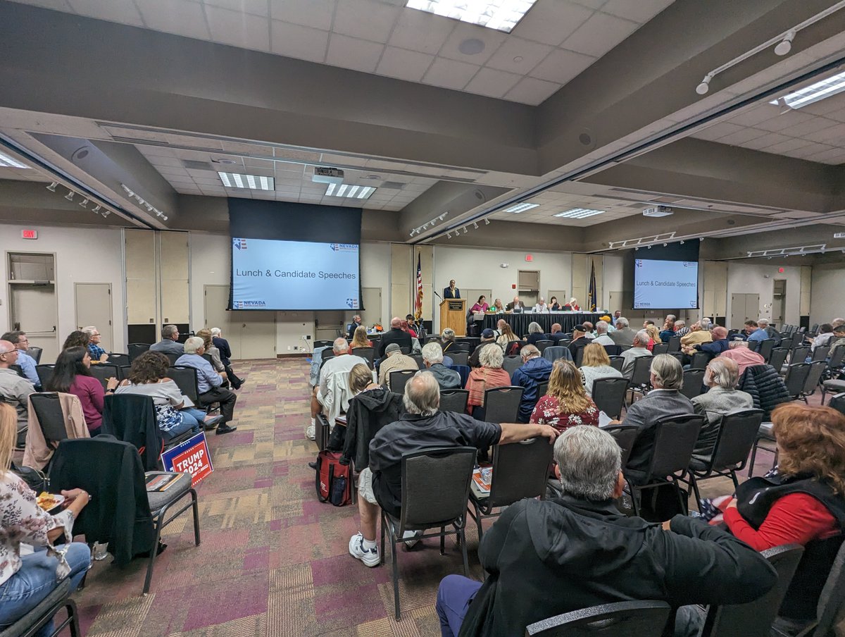 larryelder's tweet photo. Thank you to the @NVGOP for inviting me to address their fall meeting in Winnemucca!

#WeveGotACountryToSave https://t.co/PdX6suauC7