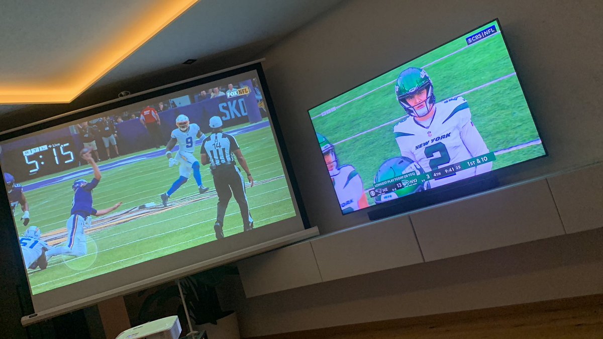 Mitch_Ei's tweet image. #secondscreen 😎🏈 @RTLSport_de @RTLNFL