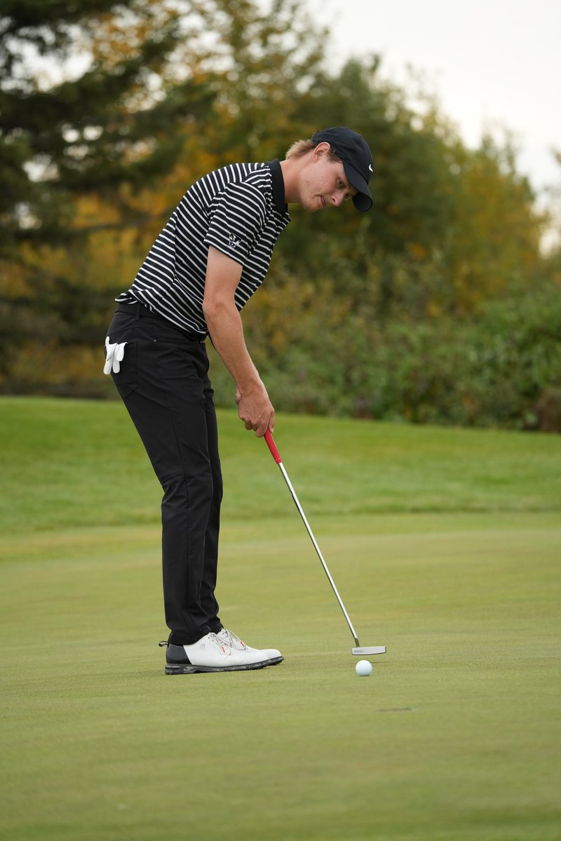 ACAC_Sport's tweet photo. ⛳️ GOLF | MENS INDIVIDUAL LEADERS AT HALF

1- Michael Valk, @MHC_Rattlers 
2- Jake Magee, @SAIT_Trojans 
3- Riley Higdon, @CUE_Athletics https://t.co/s91WDUFSm6