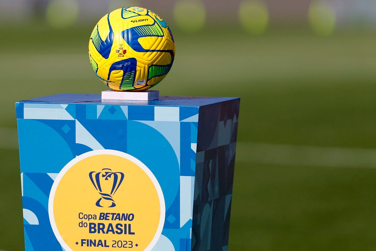 BrasileiraoPlay's tweet photo. 🔚 𝗙𝗜𝗡𝗔𝗟 𝗗𝗘𝗟 𝗣𝗥𝗜𝗠𝗘𝗥 𝗧𝗜𝗘𝗠𝗣𝗢 🏆🇧🇷

São Paulo 1⃣🆚1⃣ Flamengo 

⚽️ R. Nestor - B. Henrique

#SPFCxFLA I #FinalDaCopaBR https://t.co/Dh0ubCLmDU