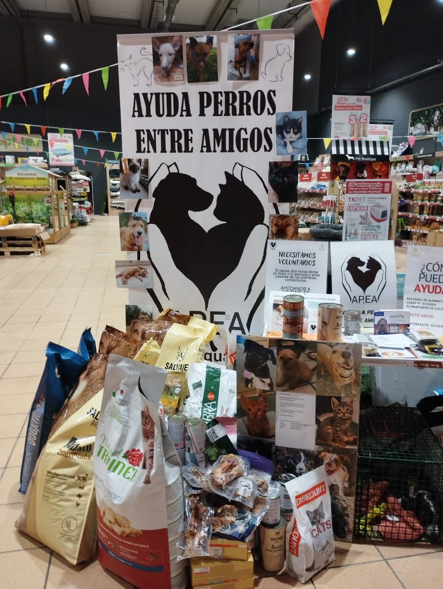 Nos gustaria transmitir nuestro agradecimiento a los clientes y al personal de Kiwoko por las recientes donaciones de alimentos. #APEA #Benaguasil #AdoptaNoCompres #adopcionresponsable  #Kiwoko
